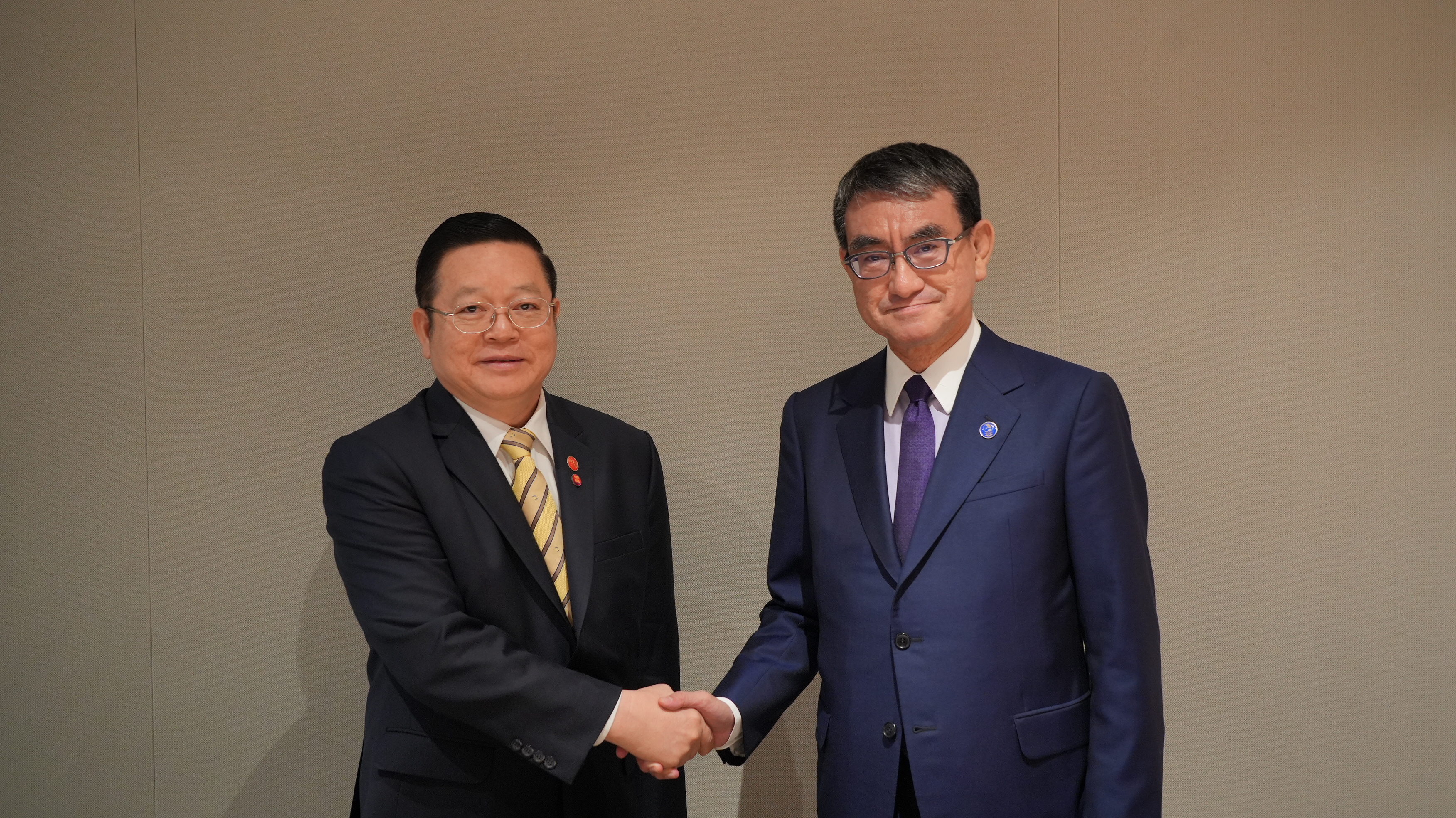 Meeting with Dr. Kao Kim Hourn, Secretary-General of ASEAN